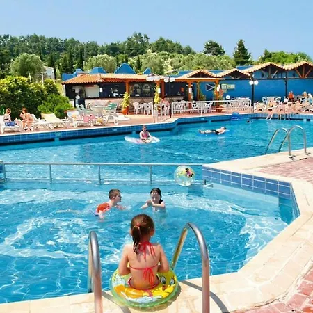 Appartamento Ioli Village,